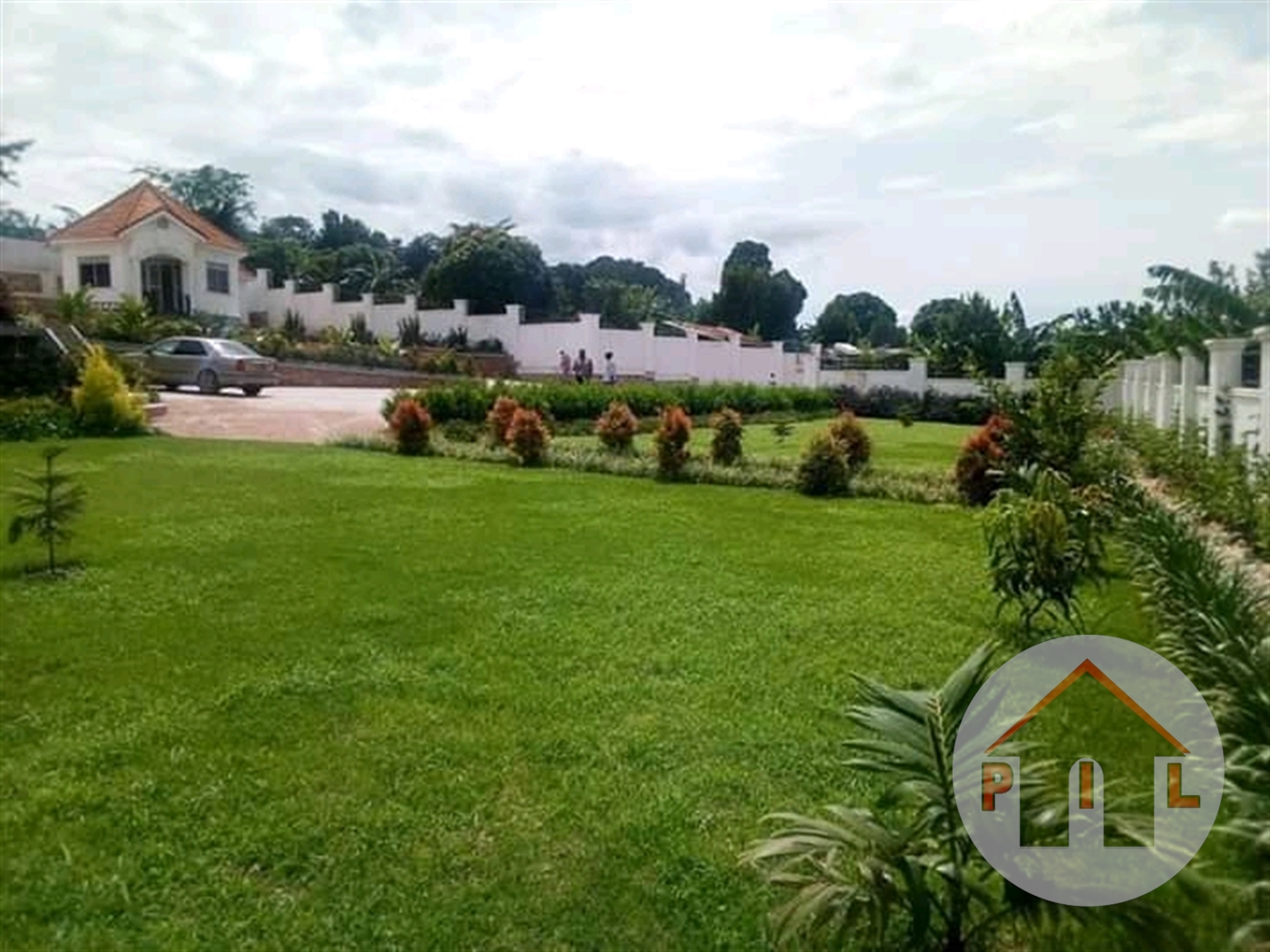 Bungalow for sale in Mityana Mityana