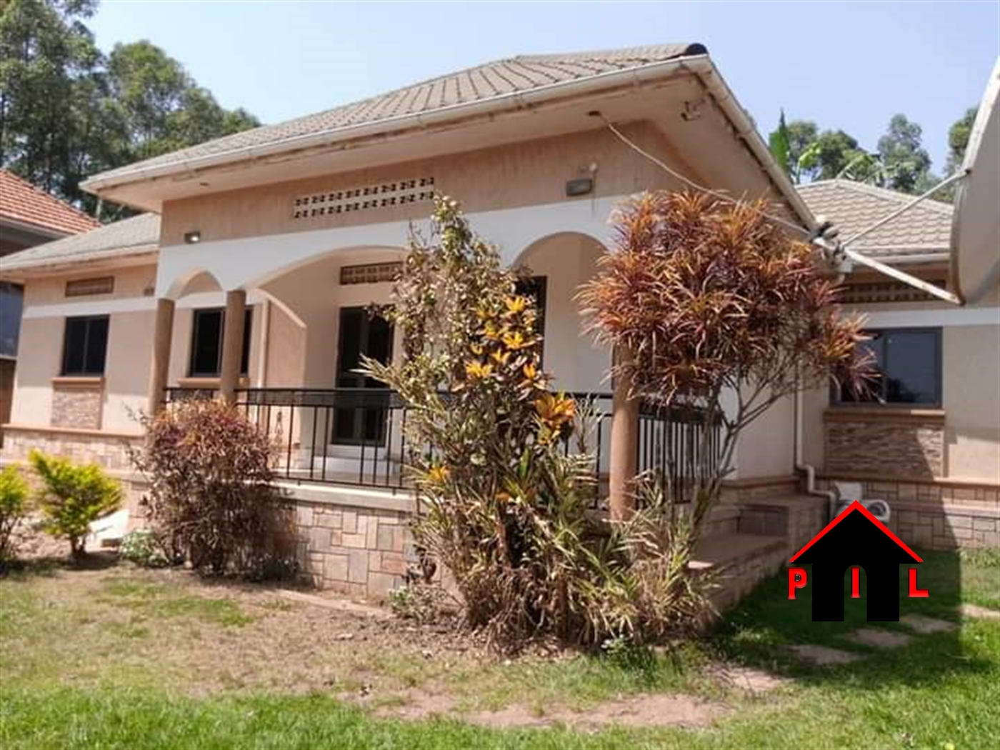 Bungalow for sale in Kira Wakiso