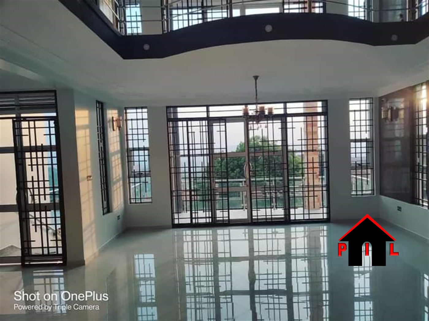 Mansion for sale in Lubowa Wakiso