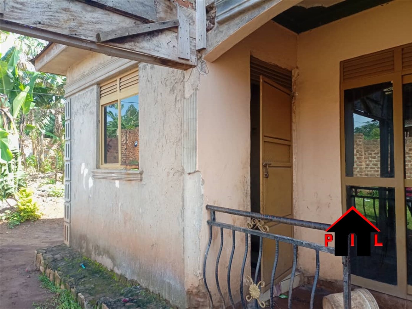 Shell House for sale in Matugga Wakiso