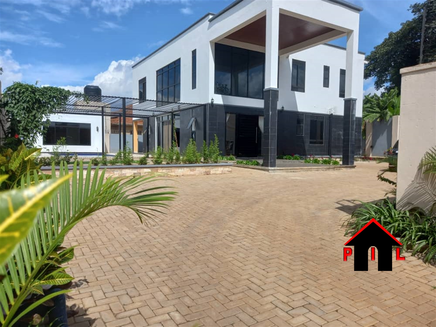 Storeyed house for sale in Kyanja Kampala