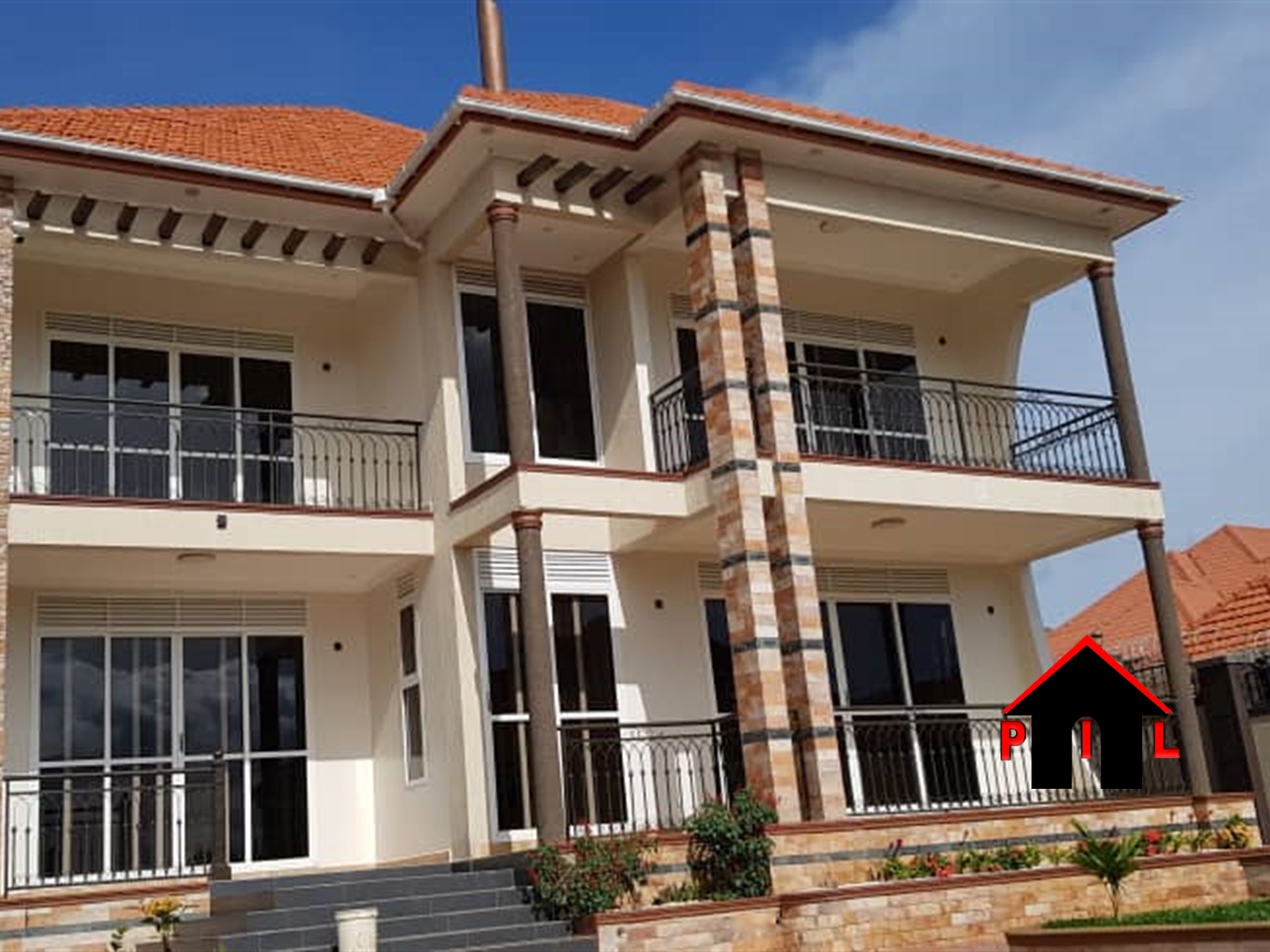 Storeyed house for sale in Kitende Wakiso