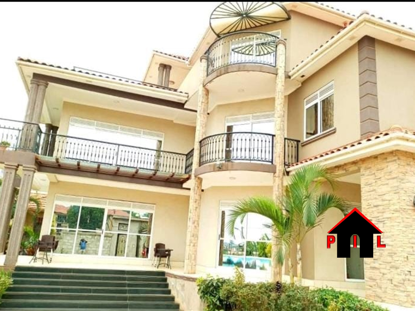 Storeyed house for sale in Kiwaatule Kampala