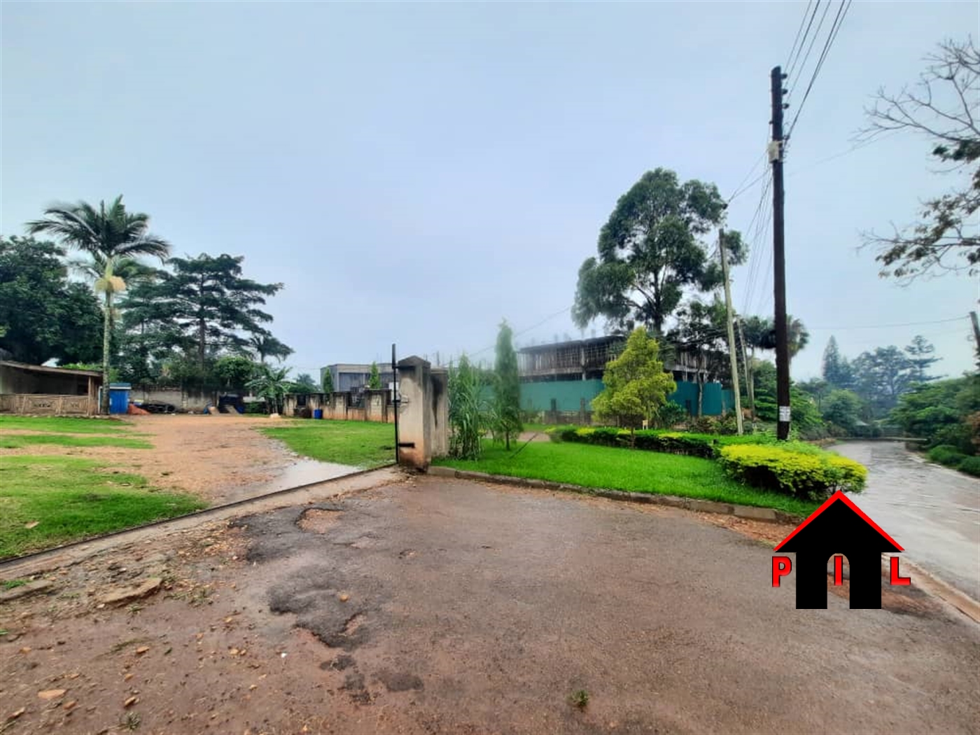 Commercial Land for sale in Bugoloobi Kampala