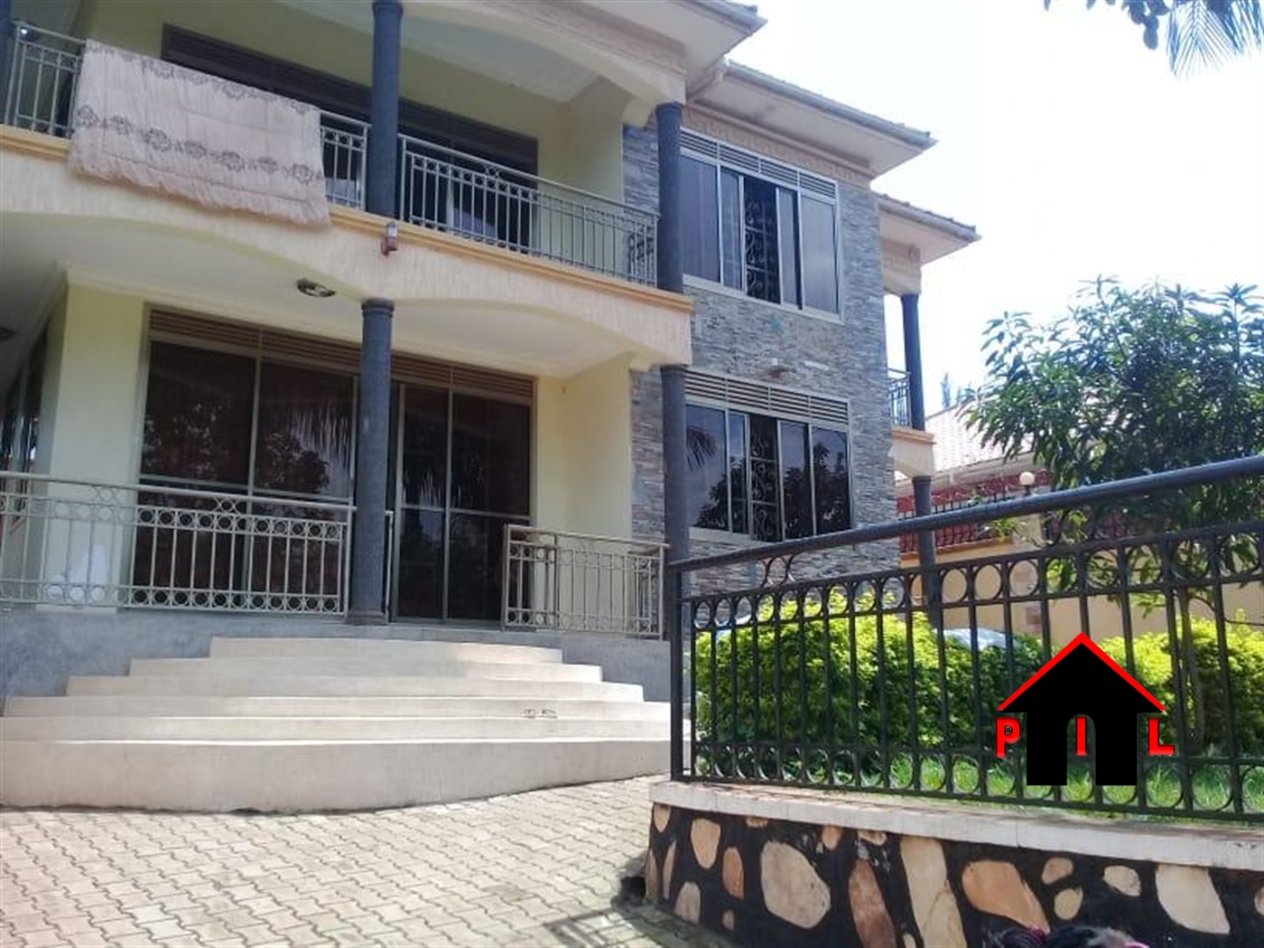 Mansion for sale in Kyanja Kampala