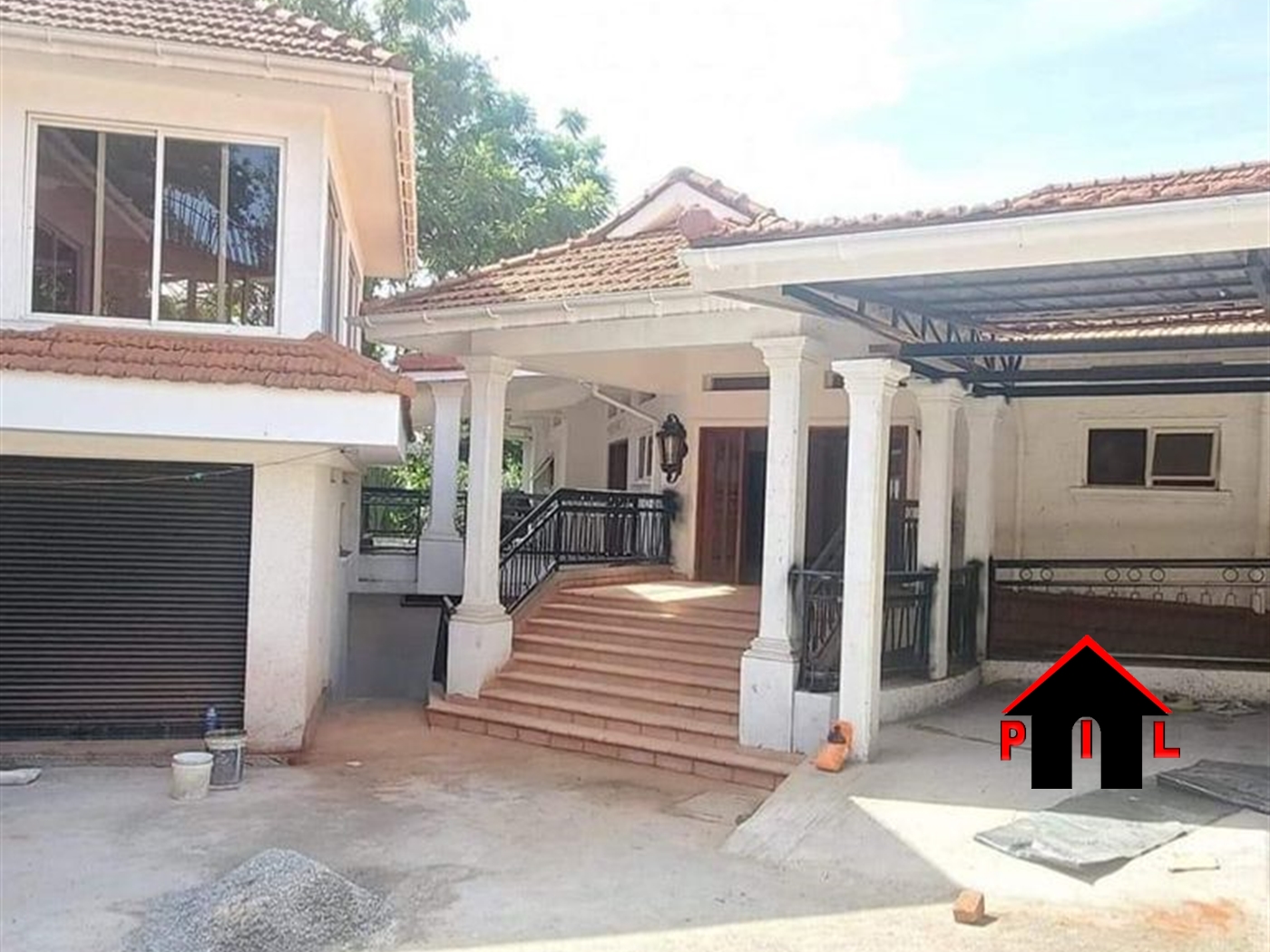 Mansion for sale in Kololo Kampala