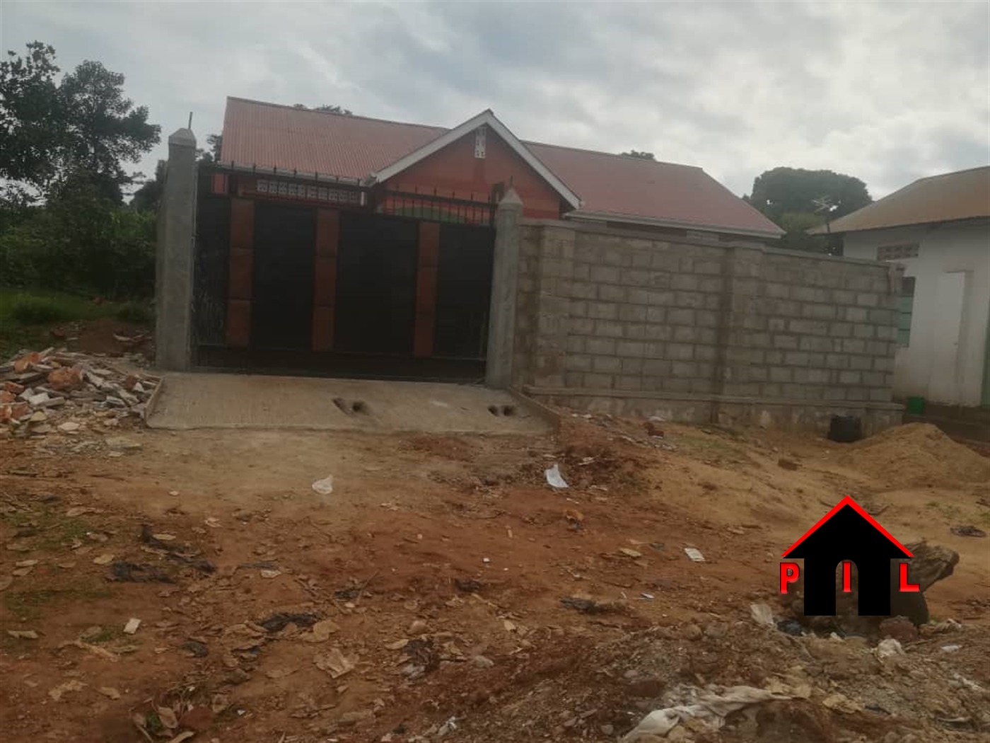 Bungalow for sale in Nansana Wakiso