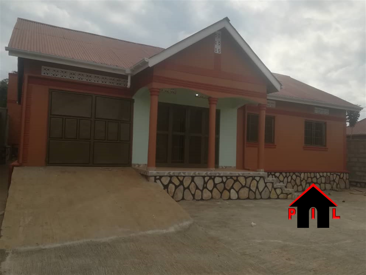 Bungalow for sale in Nansana Wakiso