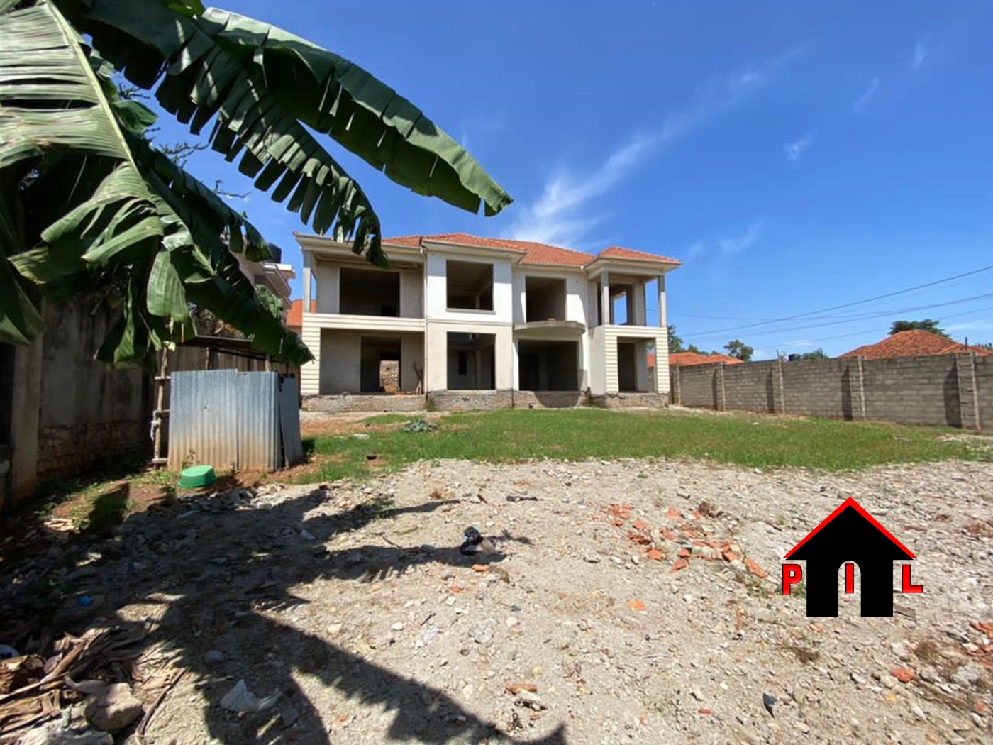 Shell House for sale in Kiwaatule Kampala