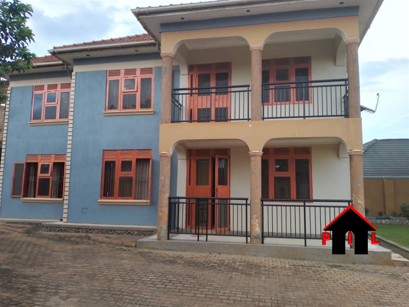 Storeyed house for sale in Kisaasi Kampala