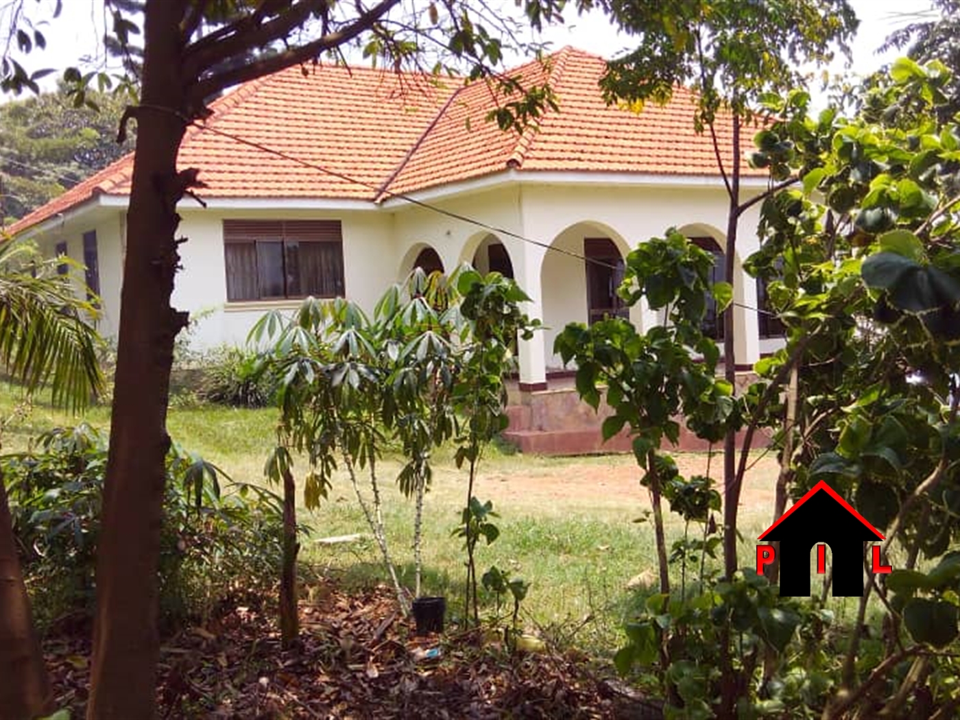 Bungalow for rent in Buziga Kampala