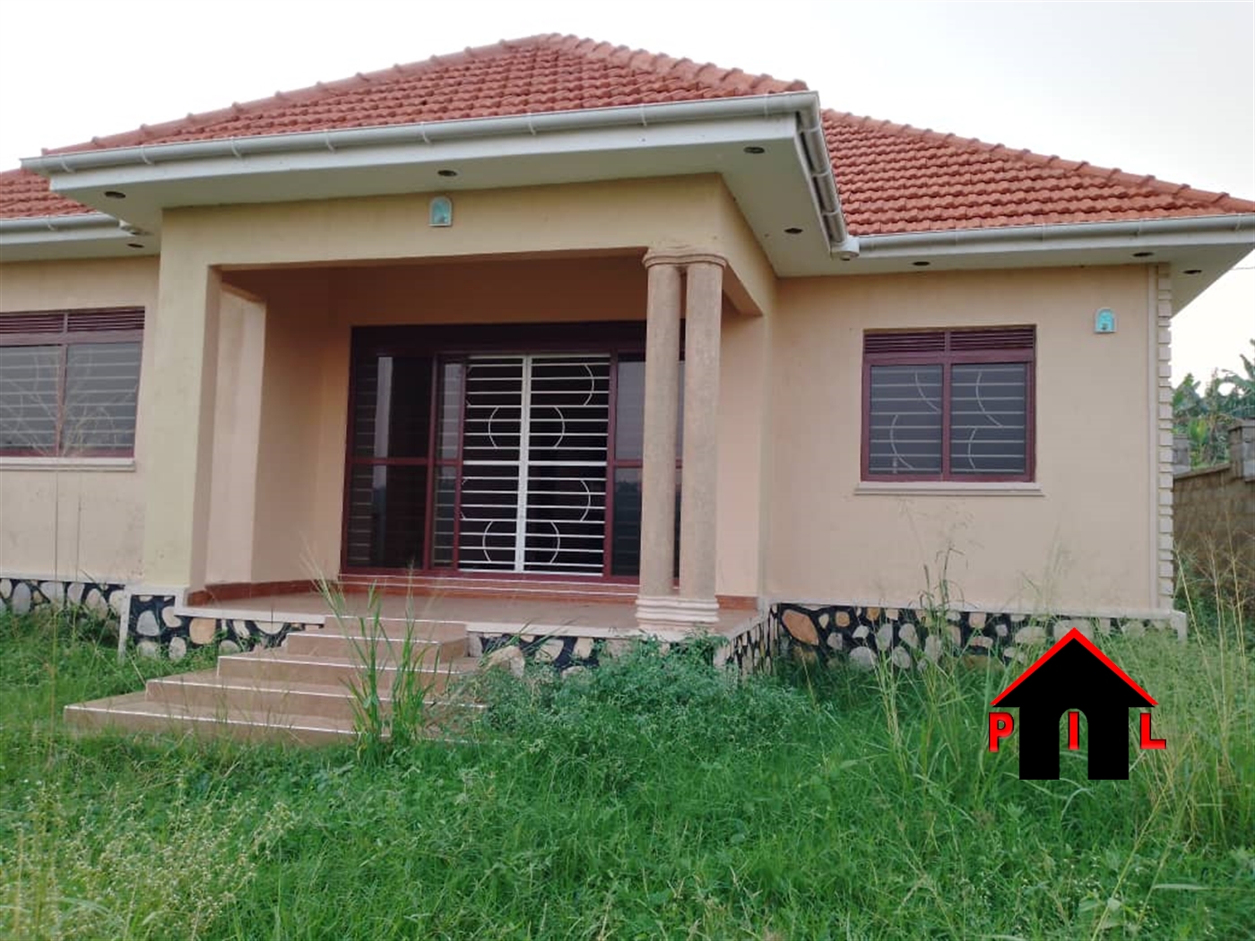 Bungalow for sale in Kitukutwe Wakiso