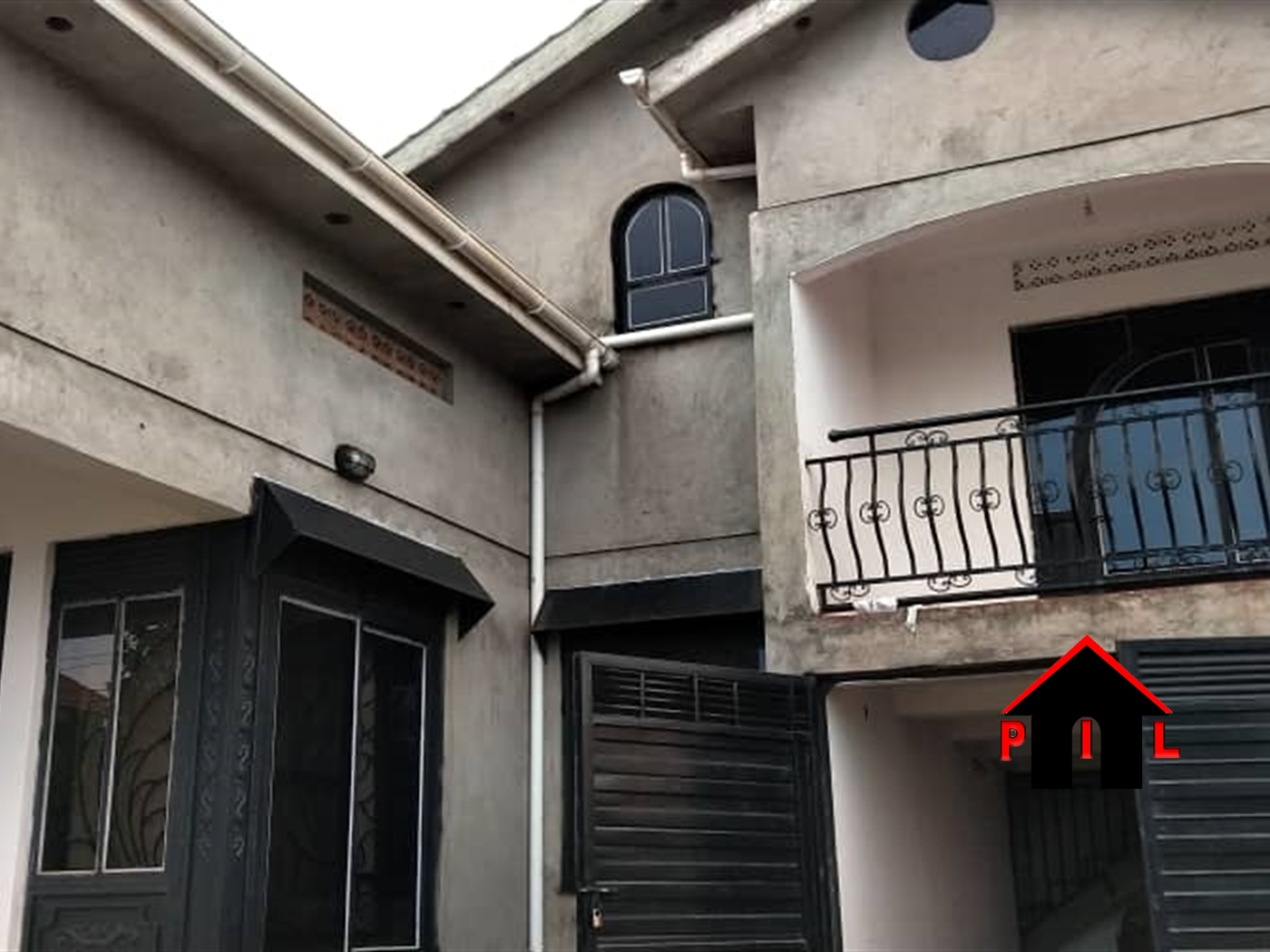 Storeyed house for sale in Katabi Wakiso