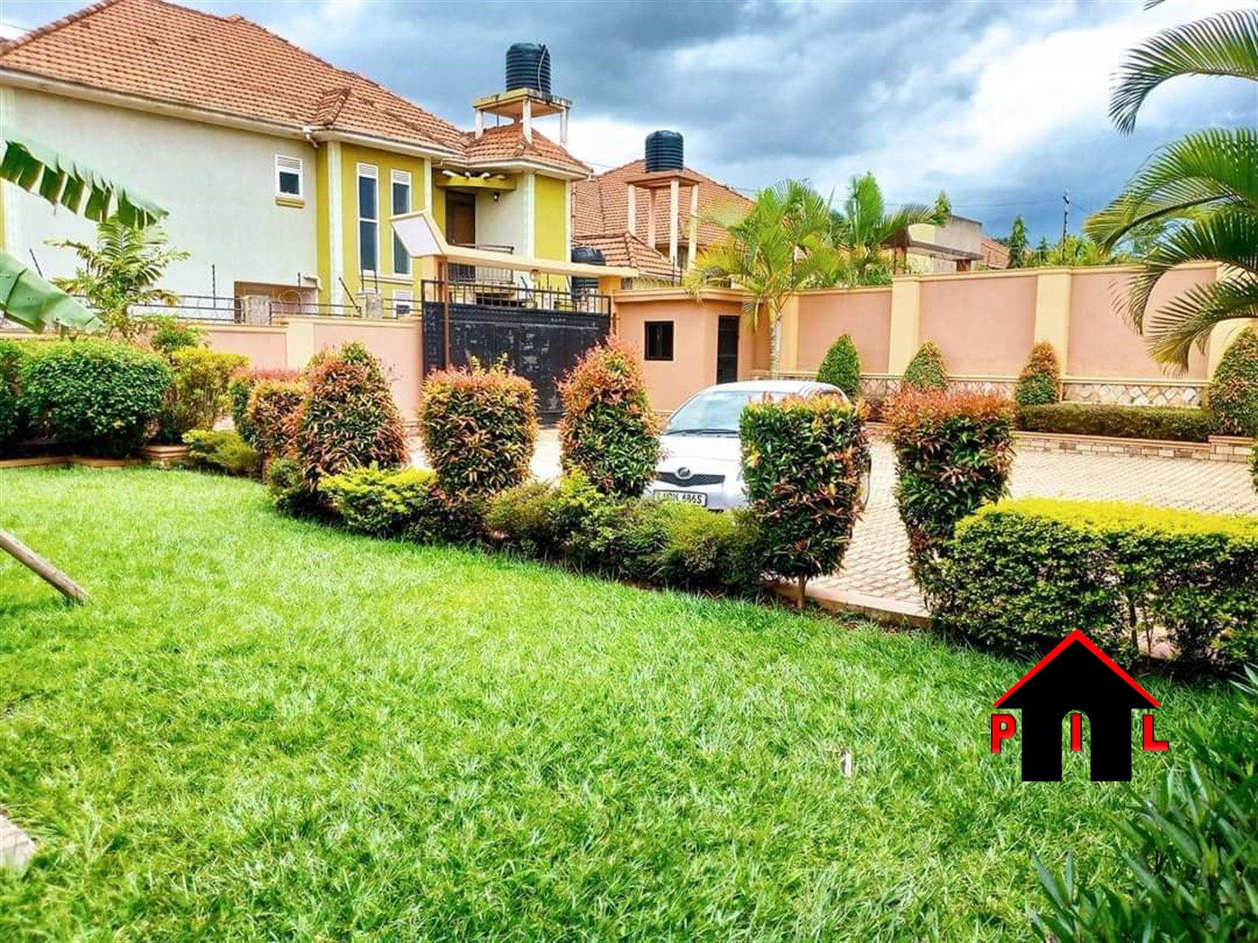 Bungalow for sale in Kira Wakiso