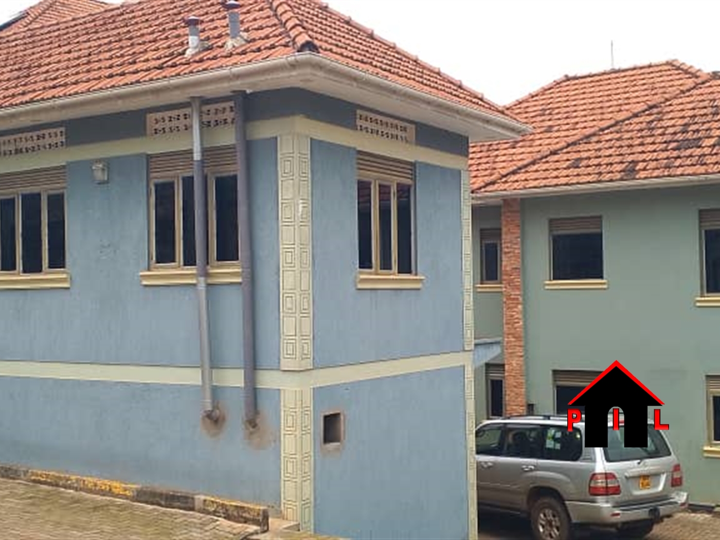 Storeyed house for sale in Kigo Wakiso