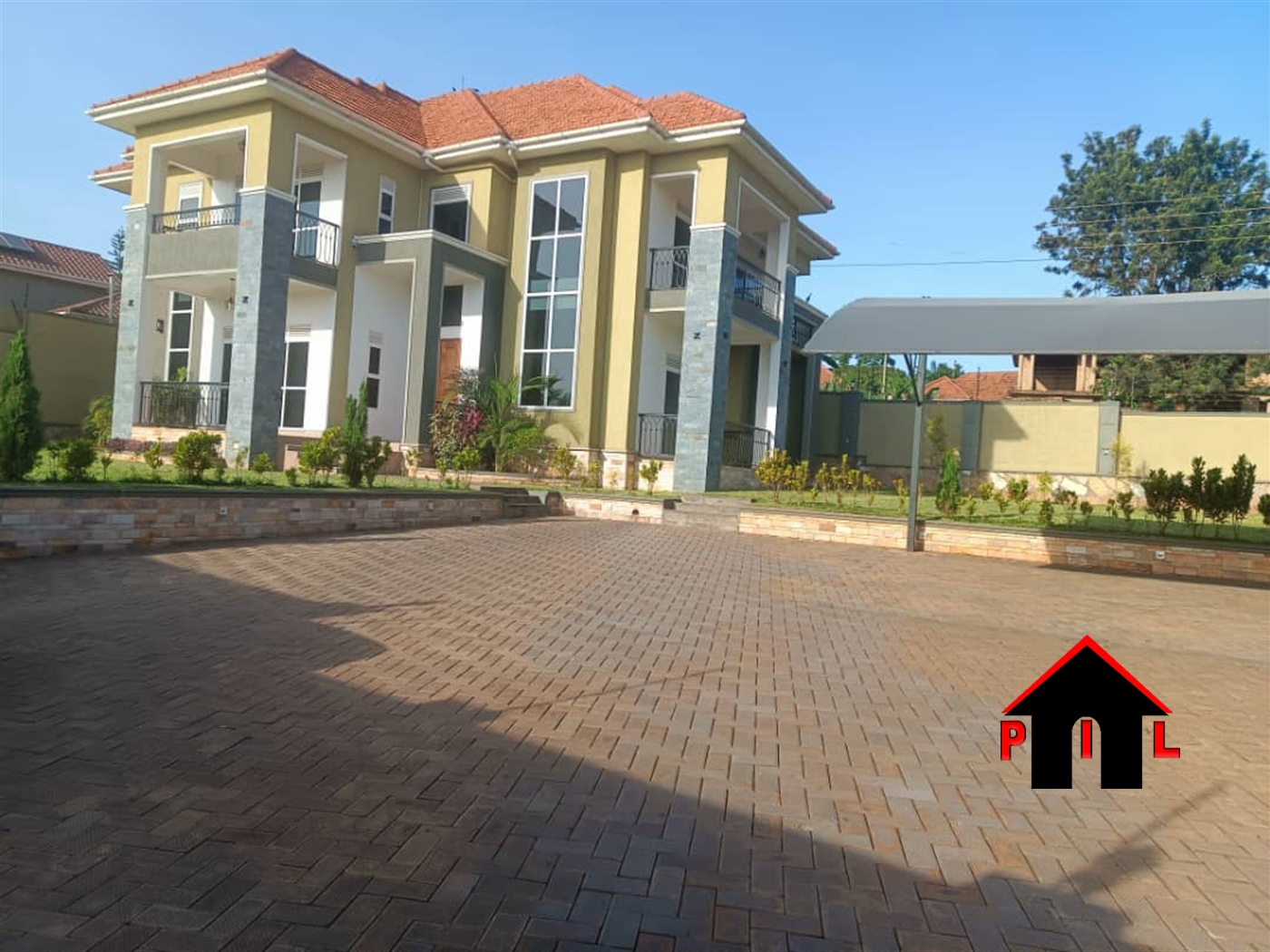 Storeyed house for sale in Kitende Wakiso