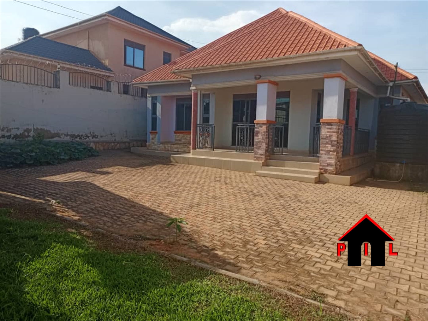 Bungalow for sale in Nansana Wakiso