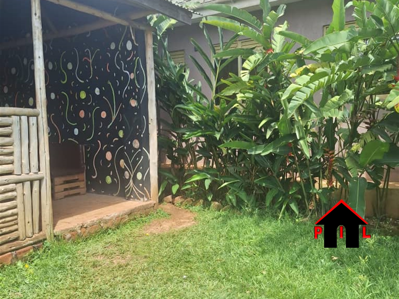 Guest house for sale in Naluvule Wakiso