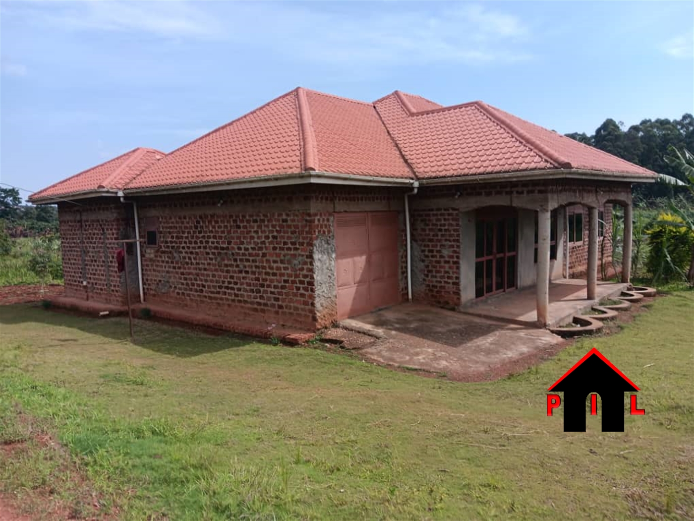 Bungalow for sale in Kitemu Masaka