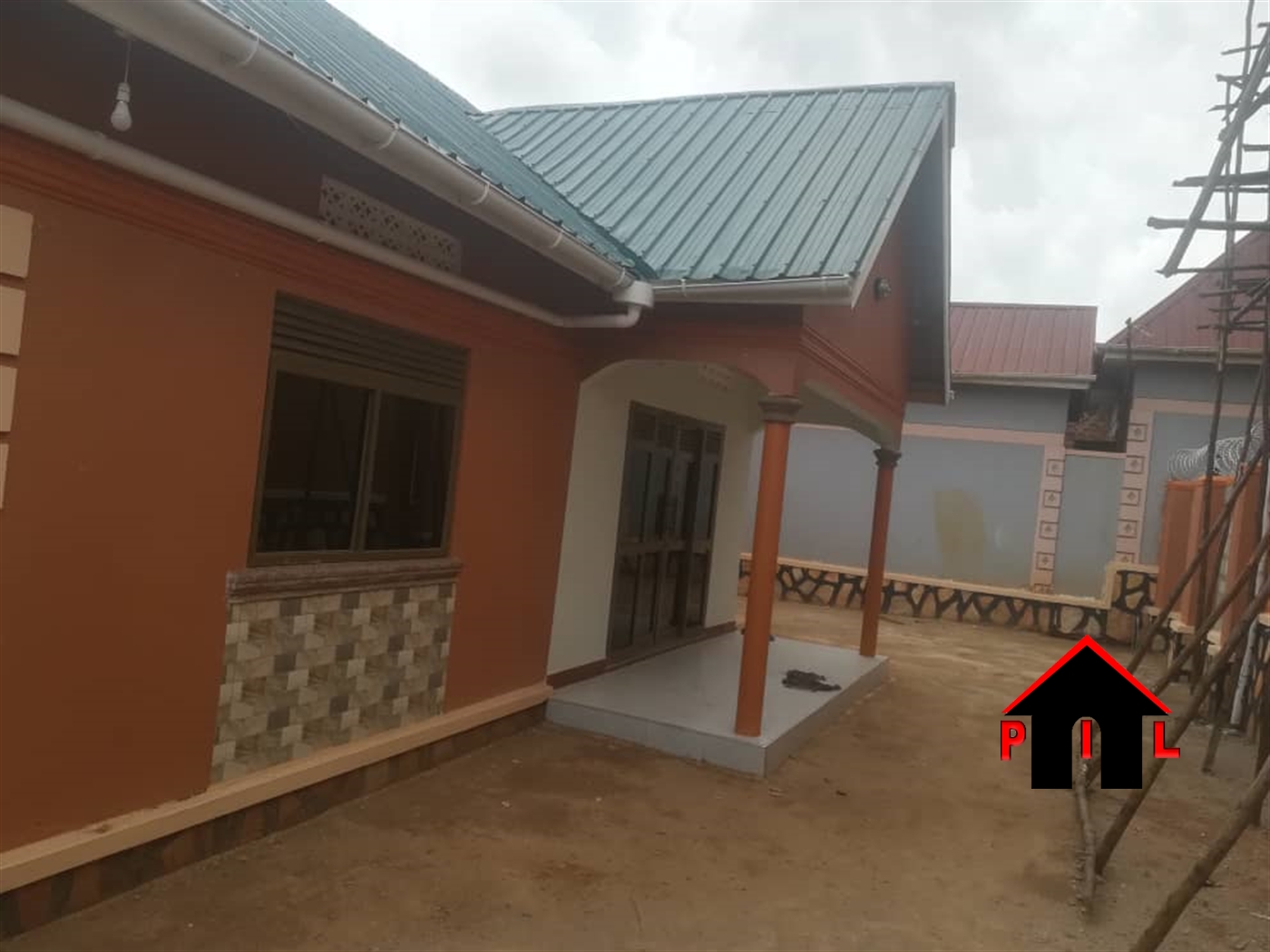 Bungalow for sale in Nansana Wakiso