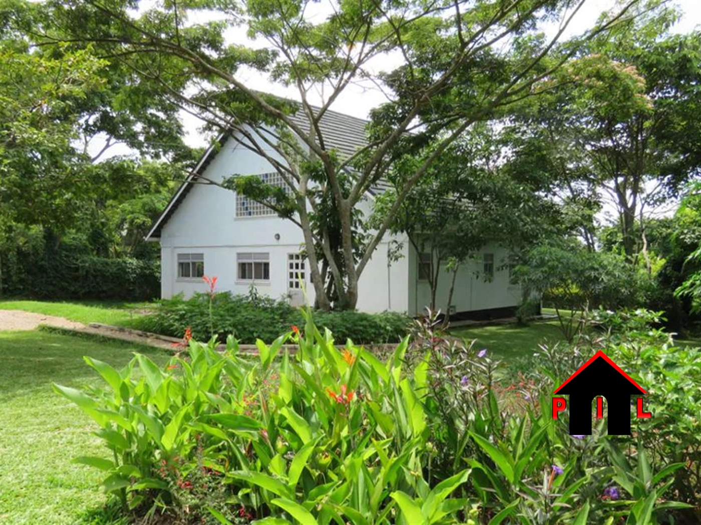 Resort for sale in Bweyogerere Mukono