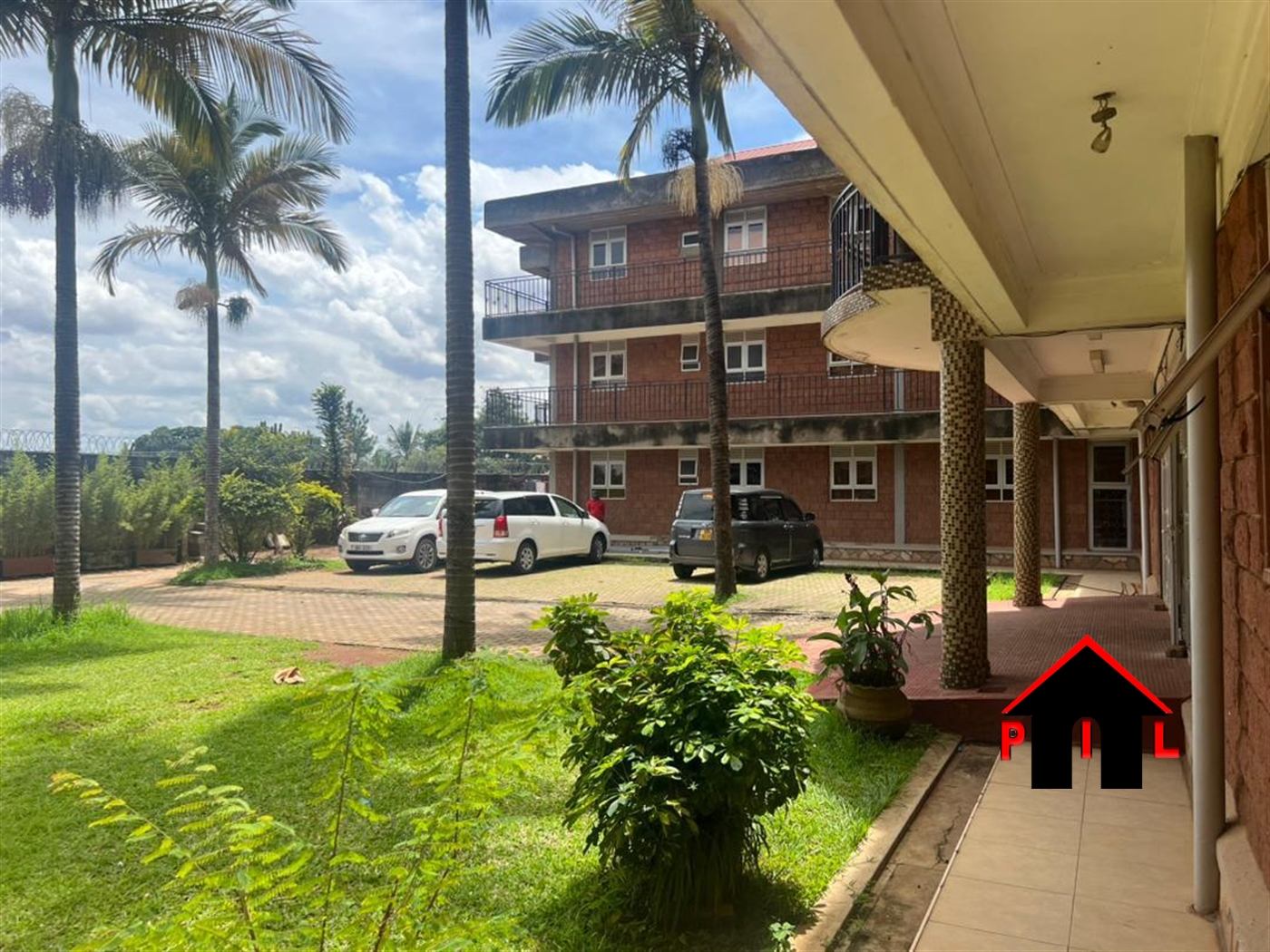 Hostel for sale in Kansanga Kampala