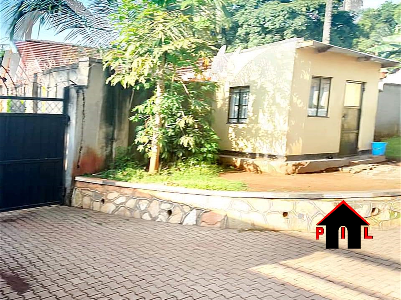 Storeyed house for sale in Muyenga Kampala