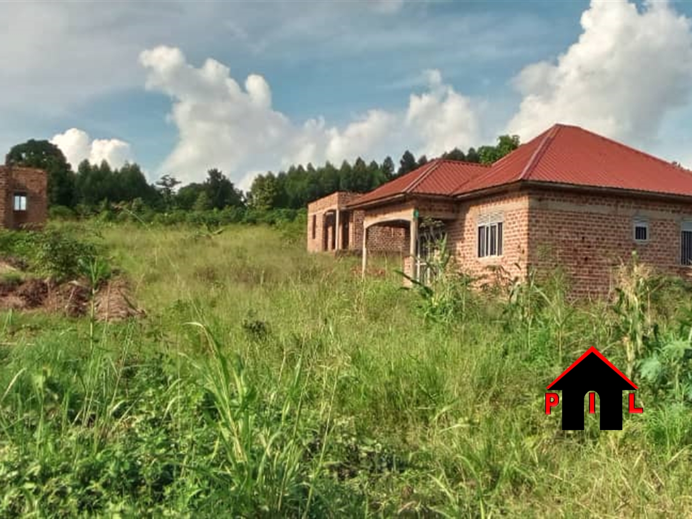 Shell House for sale in Kasangati Kampala