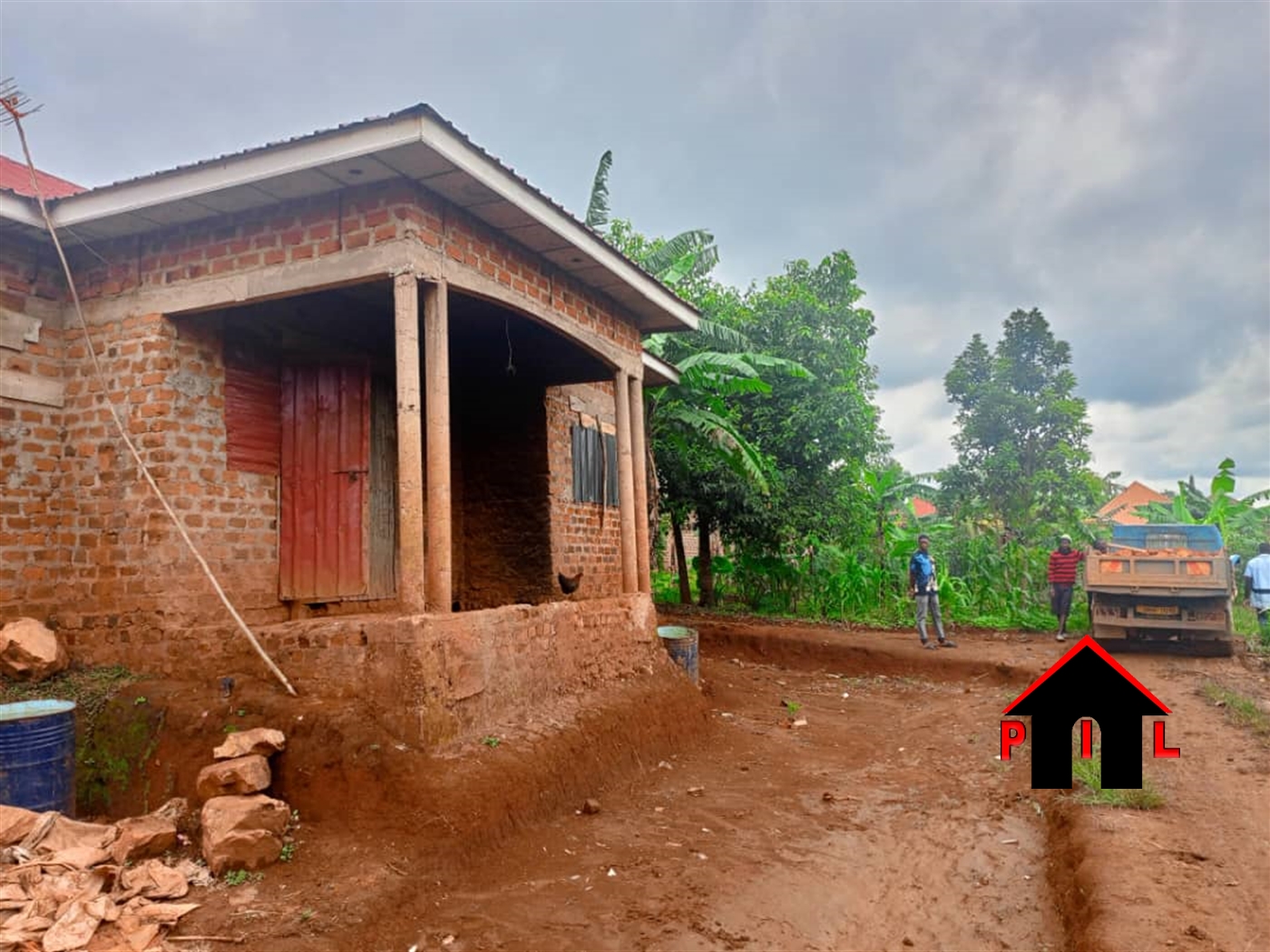 Shell House for sale in Nansana Wakiso