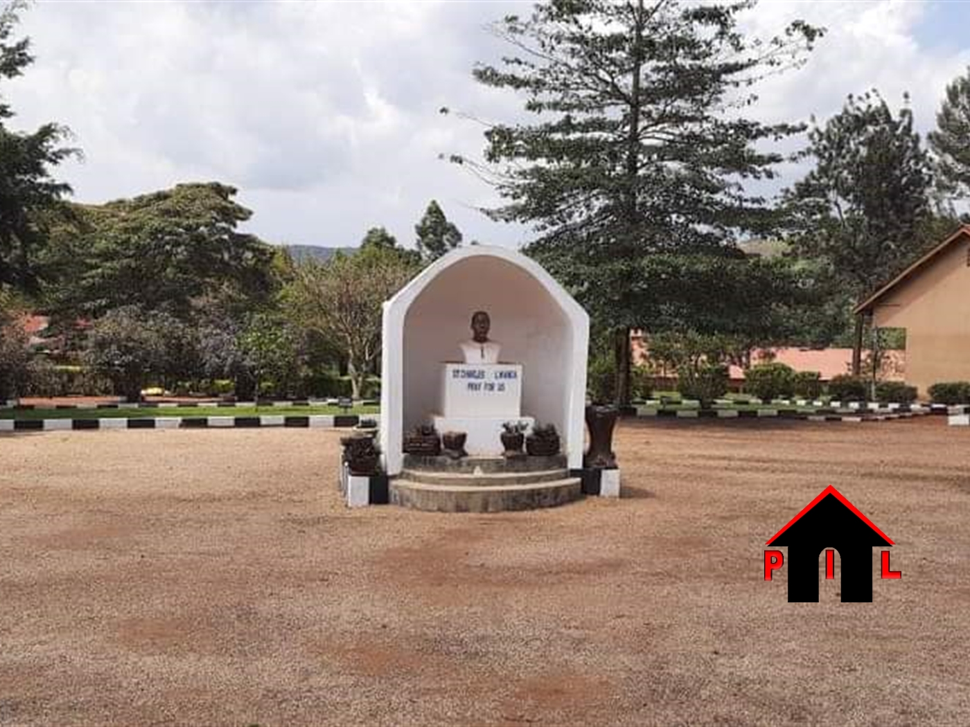 School for sale in Wakisocenterr Wakiso