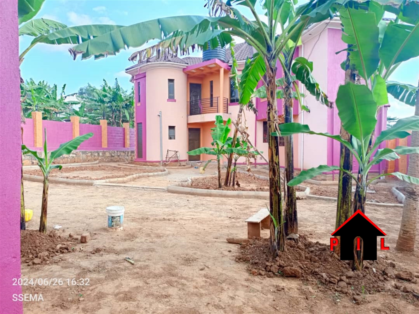 Storeyed house for sale in Buloba Wakiso