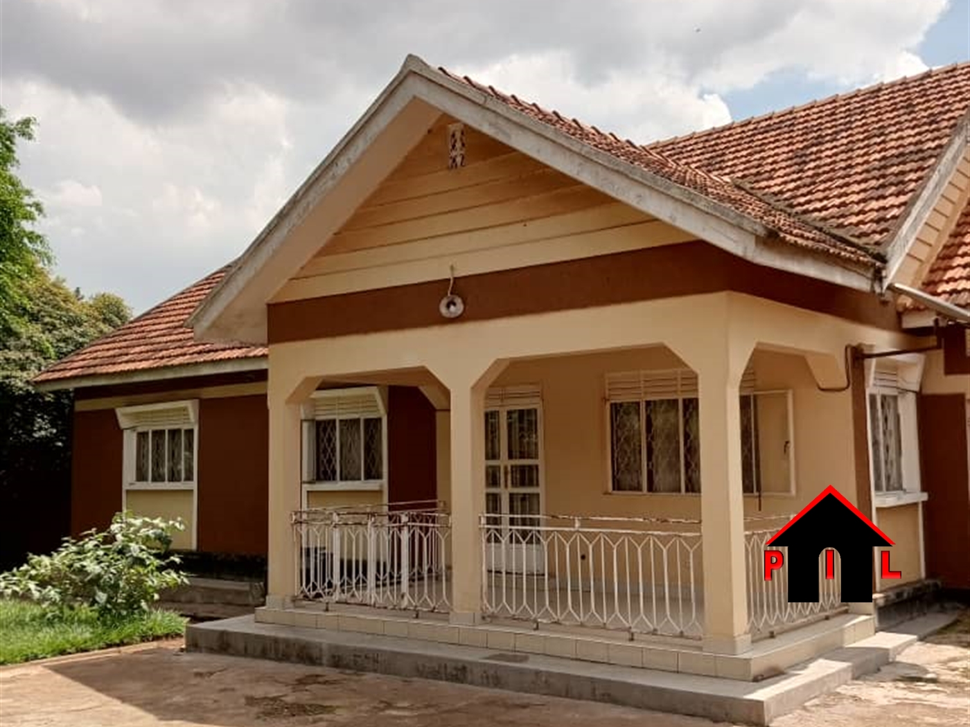 Bungalow for sale in Bukoto Kampala