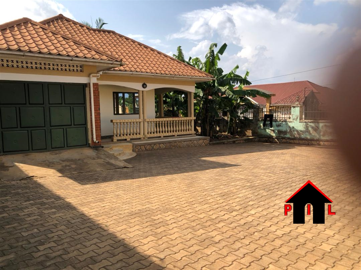 Bungalow for sale in Mukonocenterr Mukono