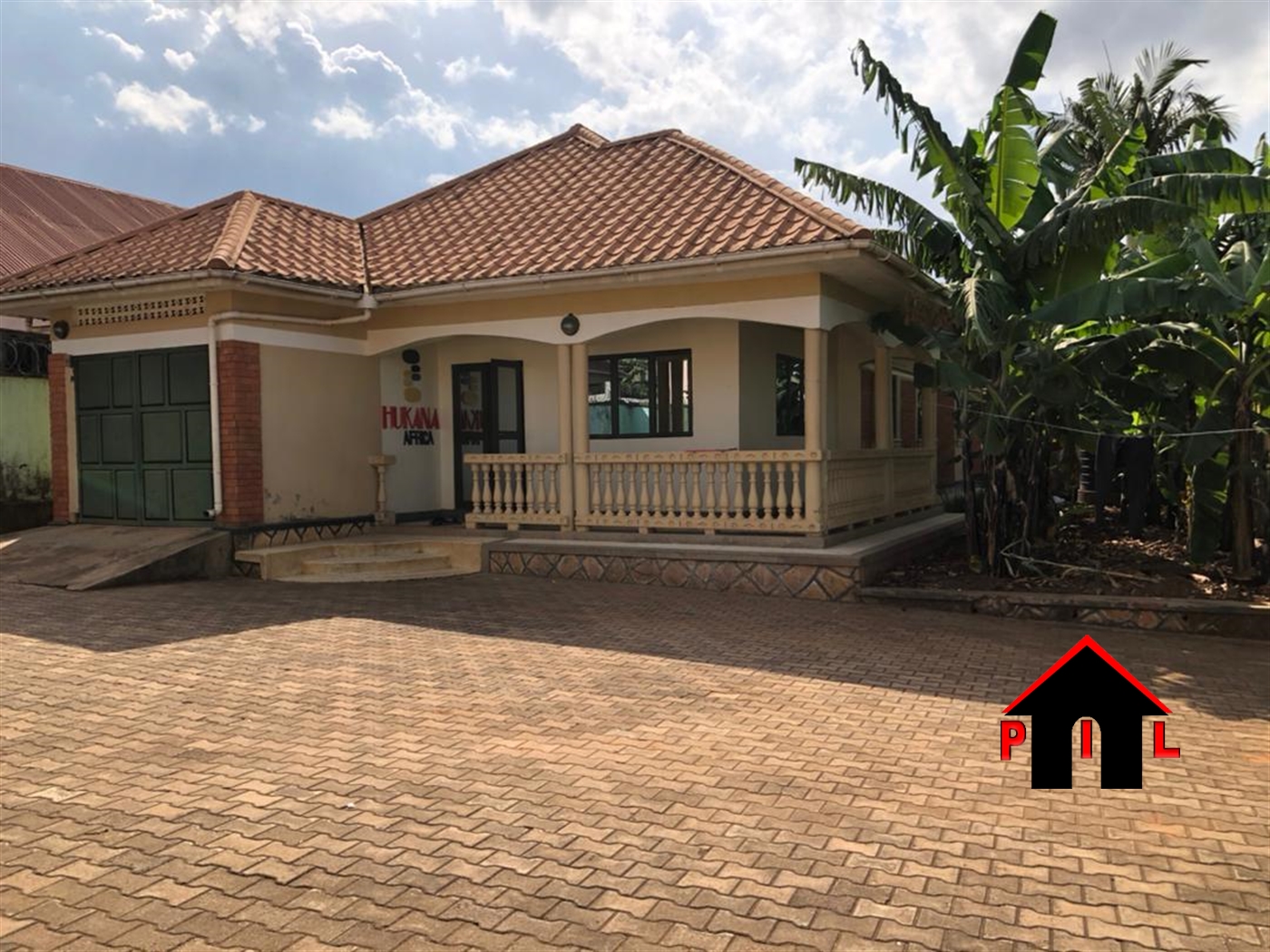 Bungalow for sale in Mukonocenterr Mukono