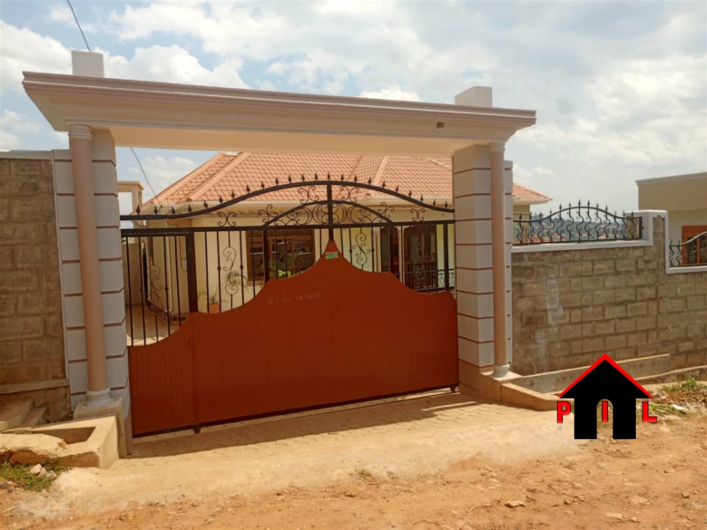 Bungalow for sale in Nansana Wakiso