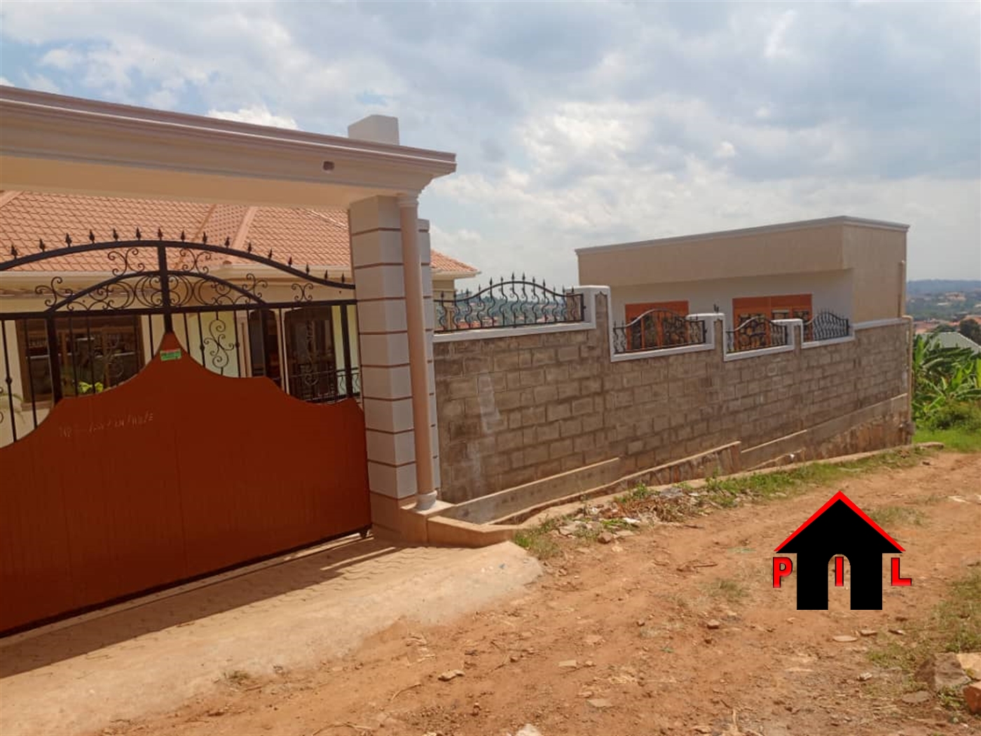 Bungalow for sale in Nansana Wakiso