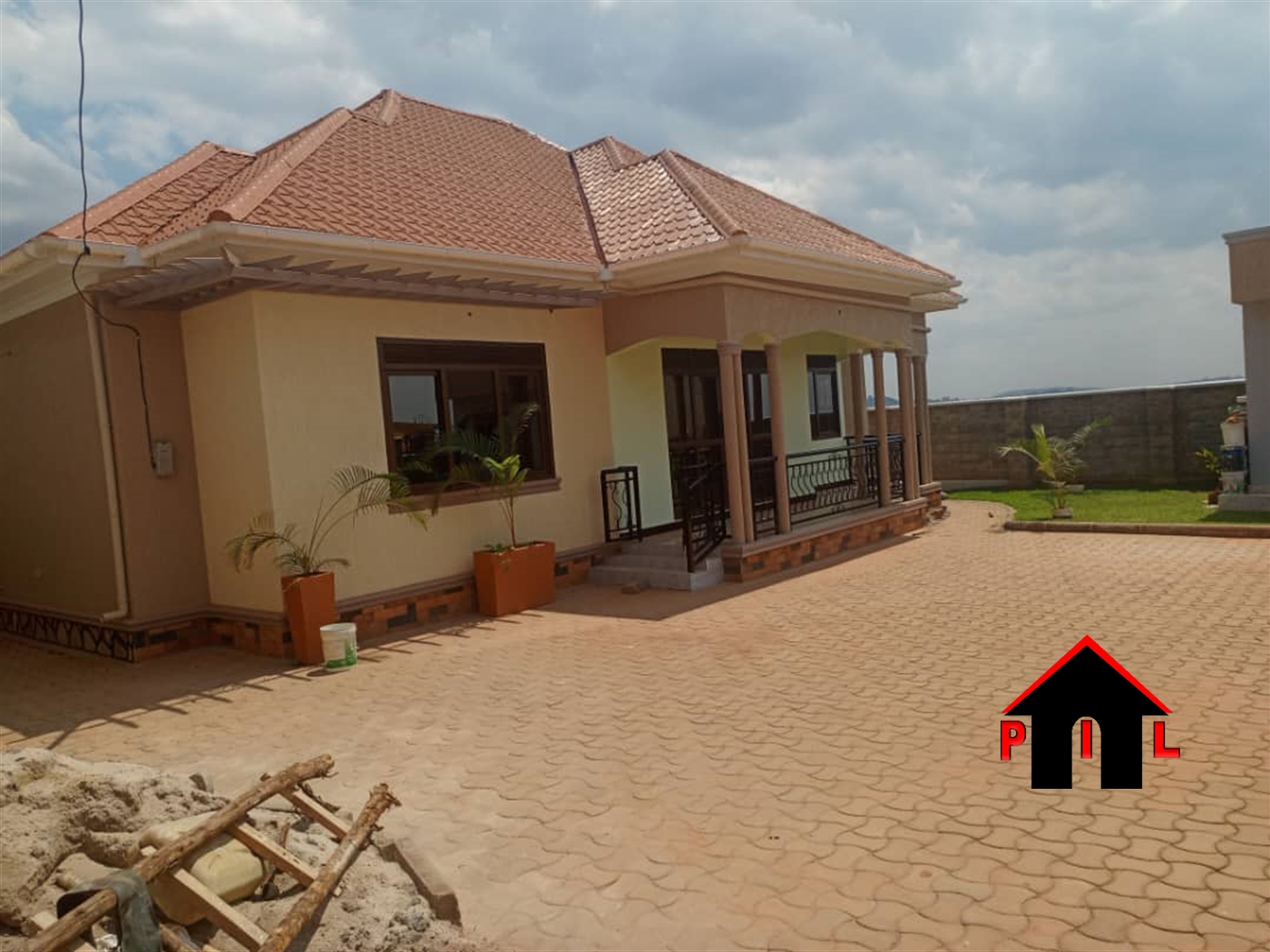 Bungalow for sale in Nansana Wakiso