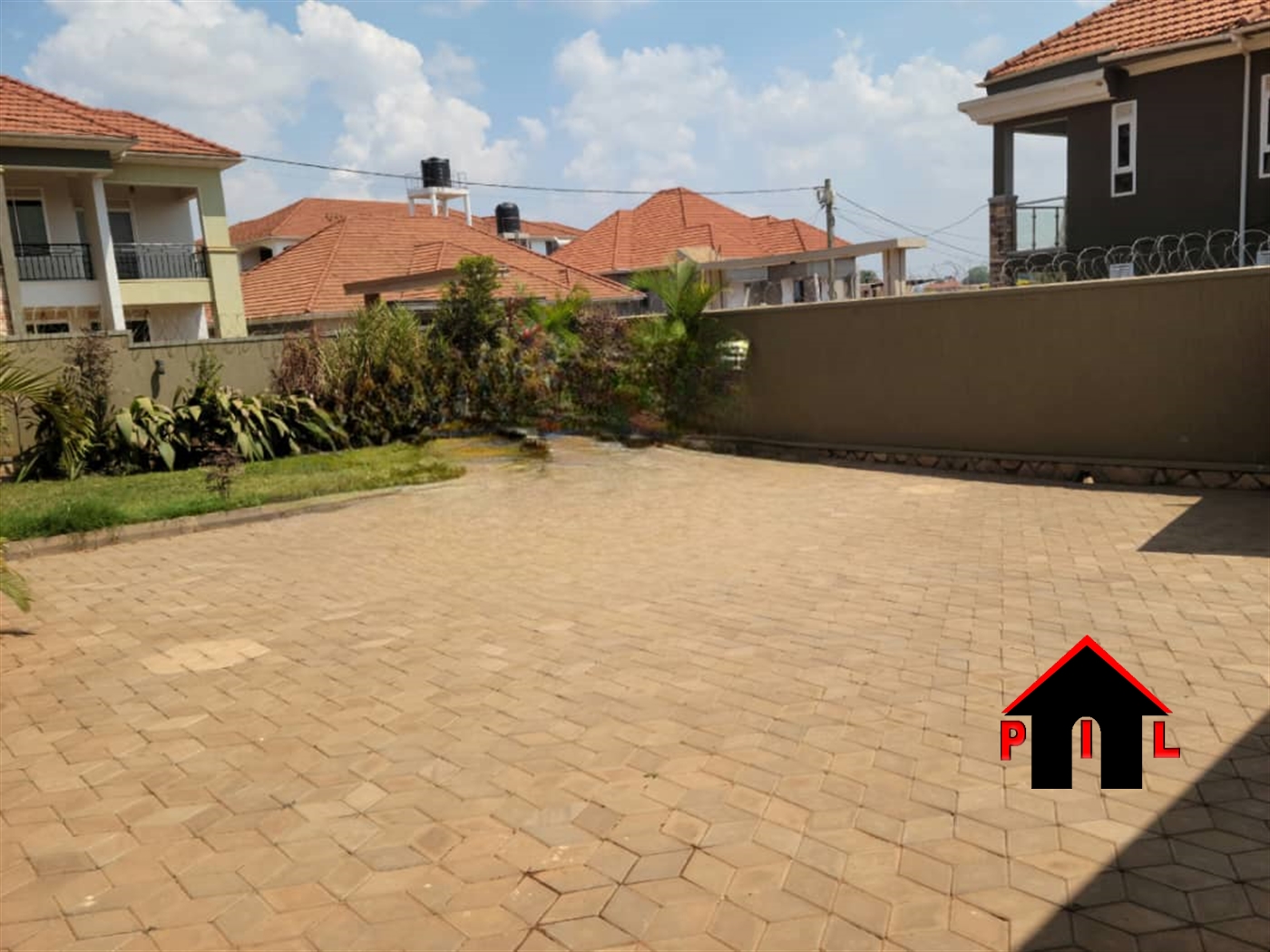 Storeyed house for sale in Kira Wakiso