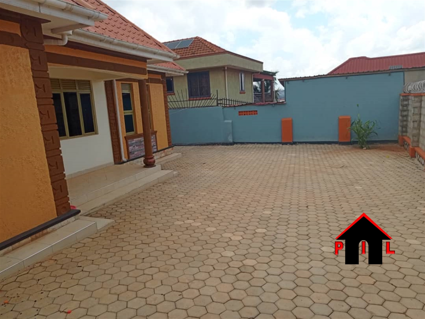 Bungalow for sale in Kabulengwa Wakiso