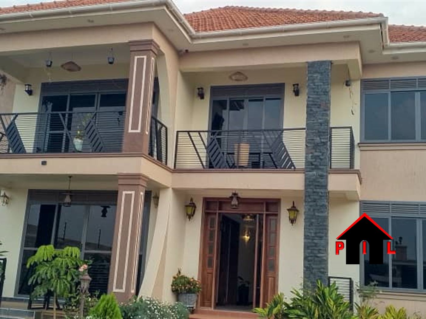 Storeyed house for sale in Namugongo Wakiso