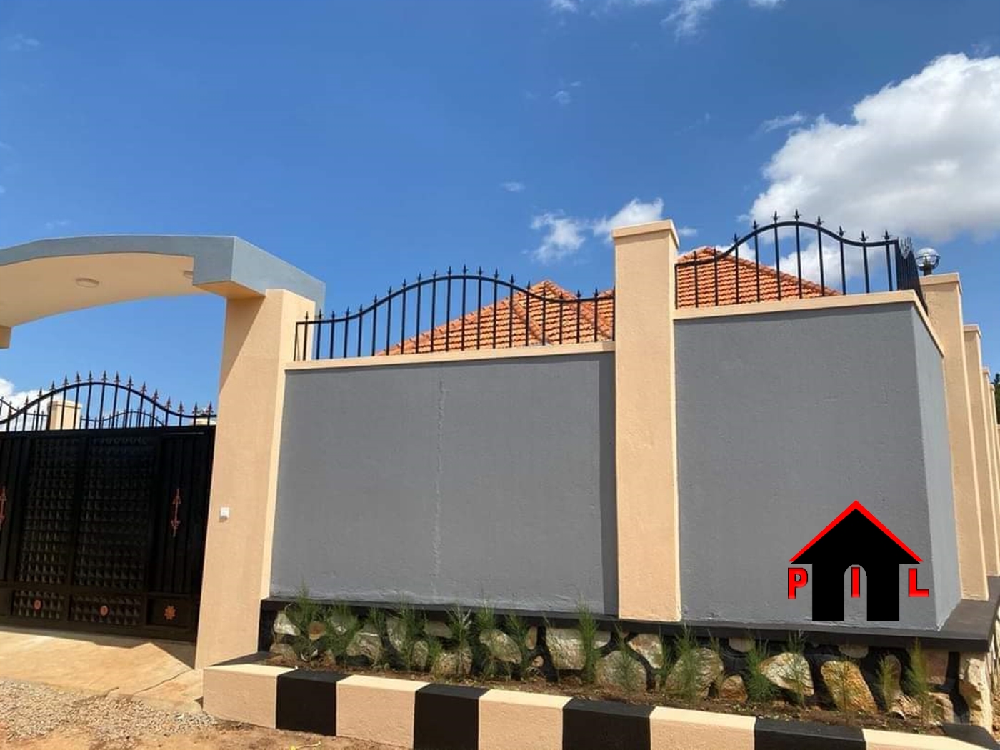 Bungalow for sale in Kira Wakiso