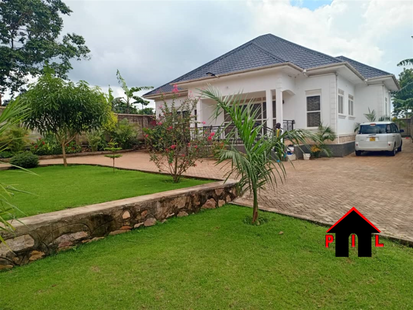 Bungalow for sale in Wakisocenterr Wakiso