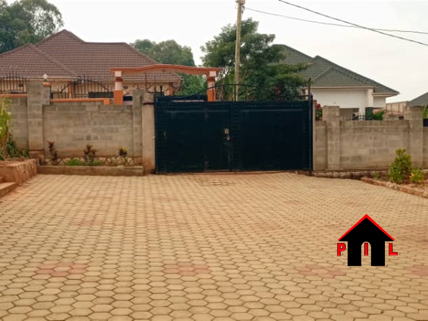 Bungalow for sale in Matugga Wakiso