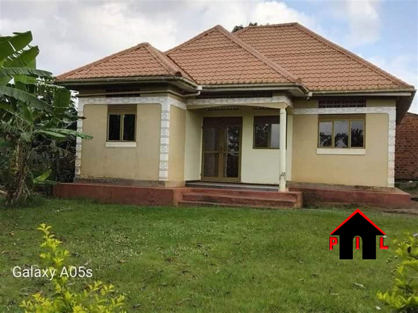 Bungalow for sale in Gayaza Wakiso