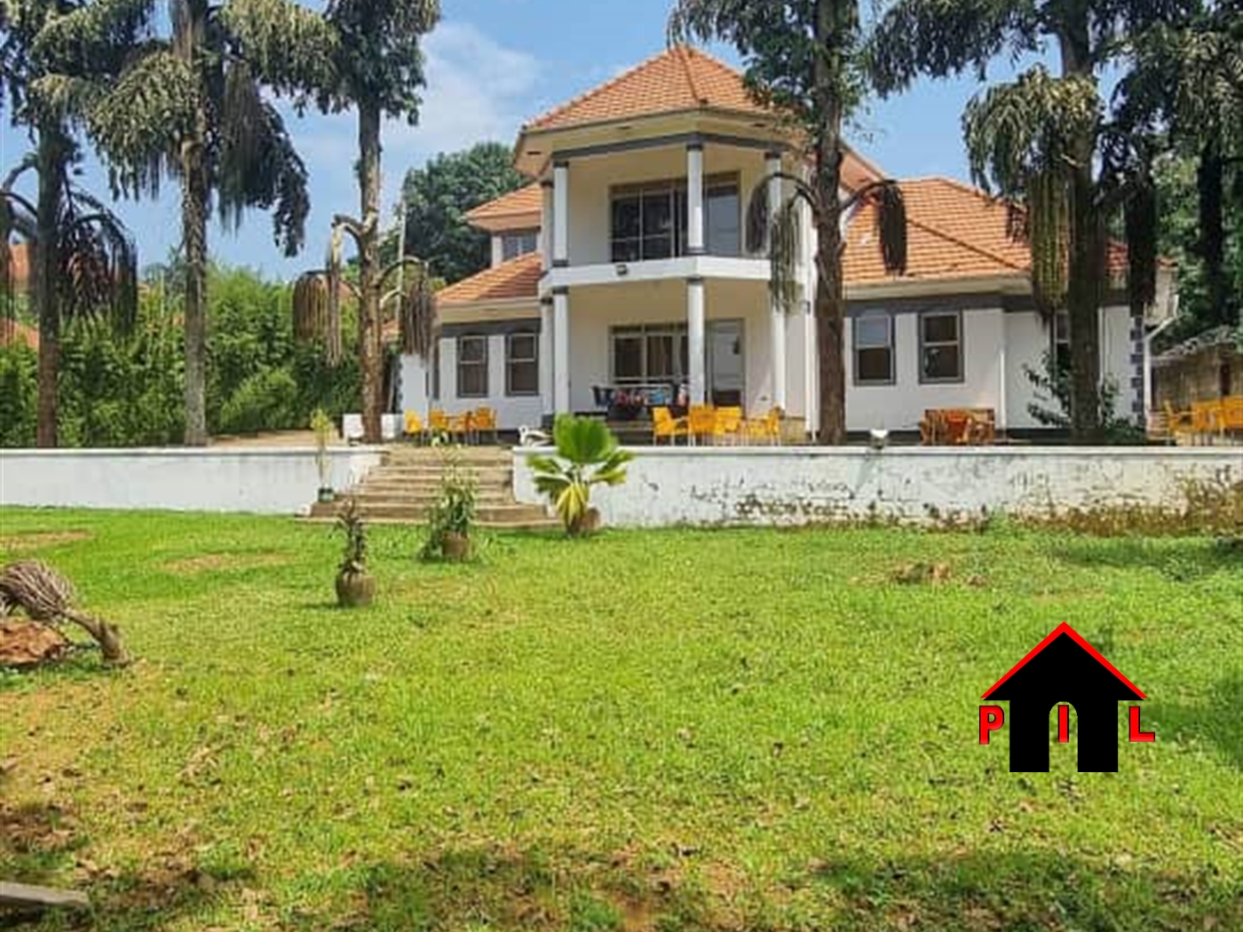 Storeyed house for sale in Entebbe Wakiso