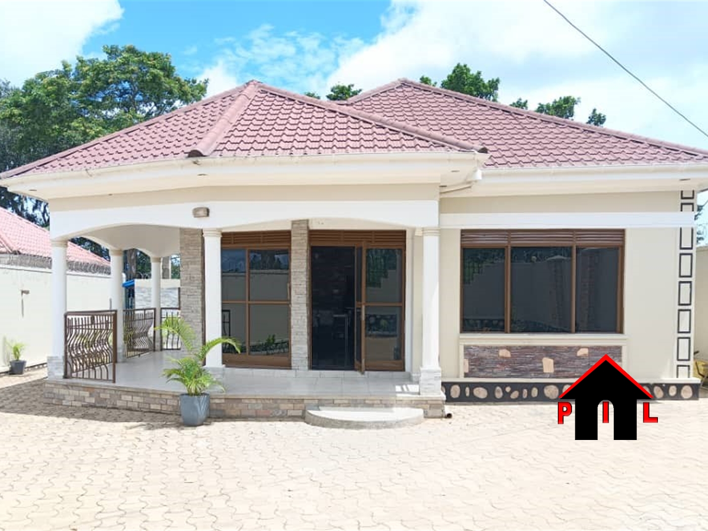 Bungalow for sale in Kirowooza Mukono