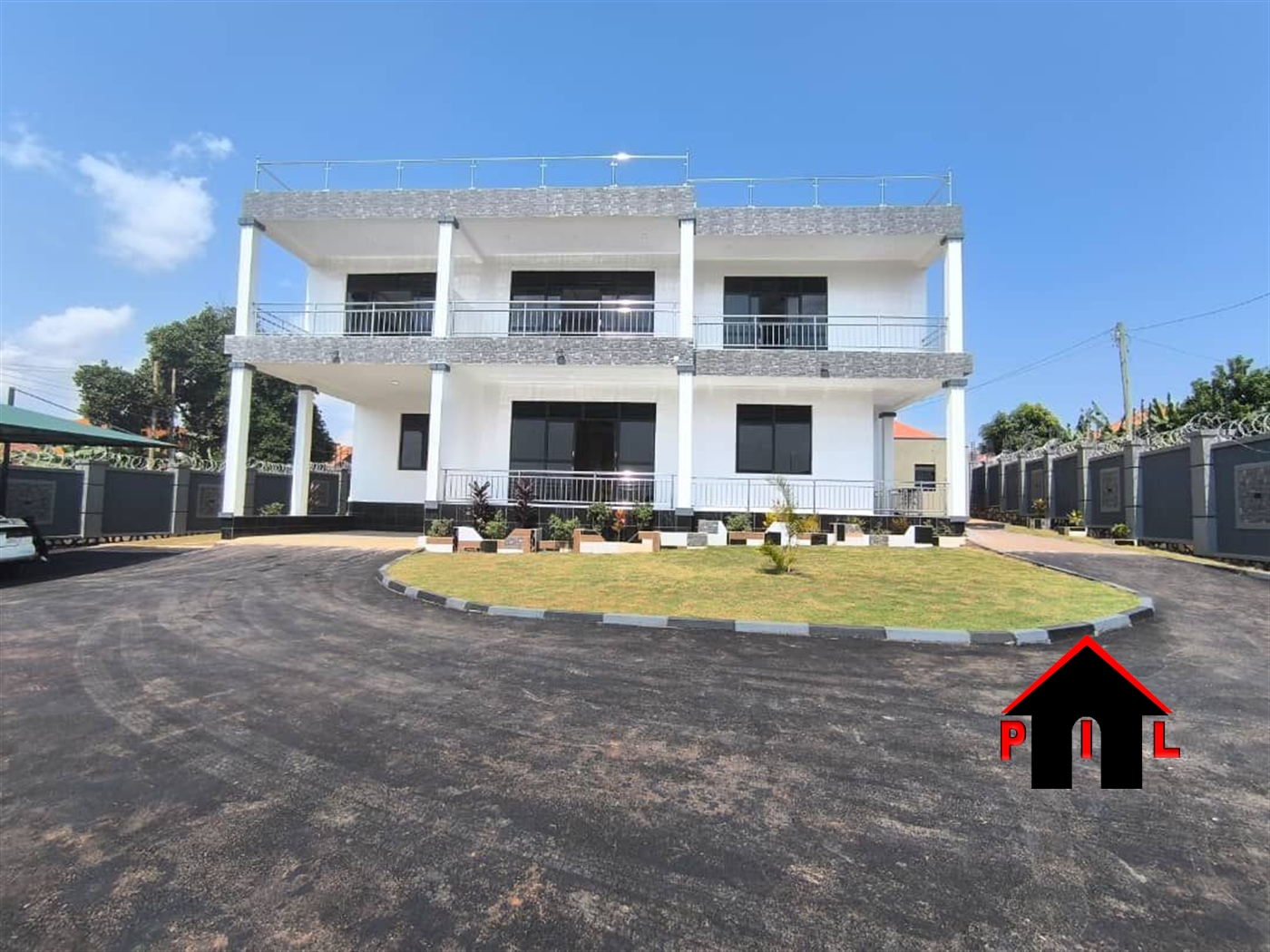 Storeyed house for sale in Najjera Wakiso