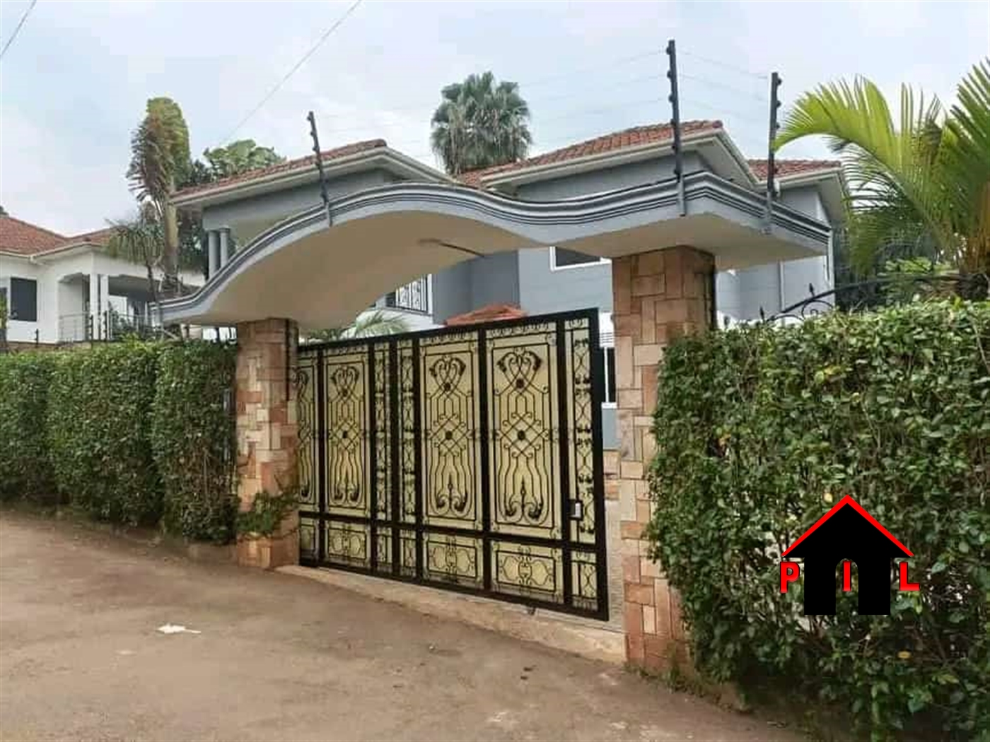 Storeyed house for sale in Naalya Wakiso