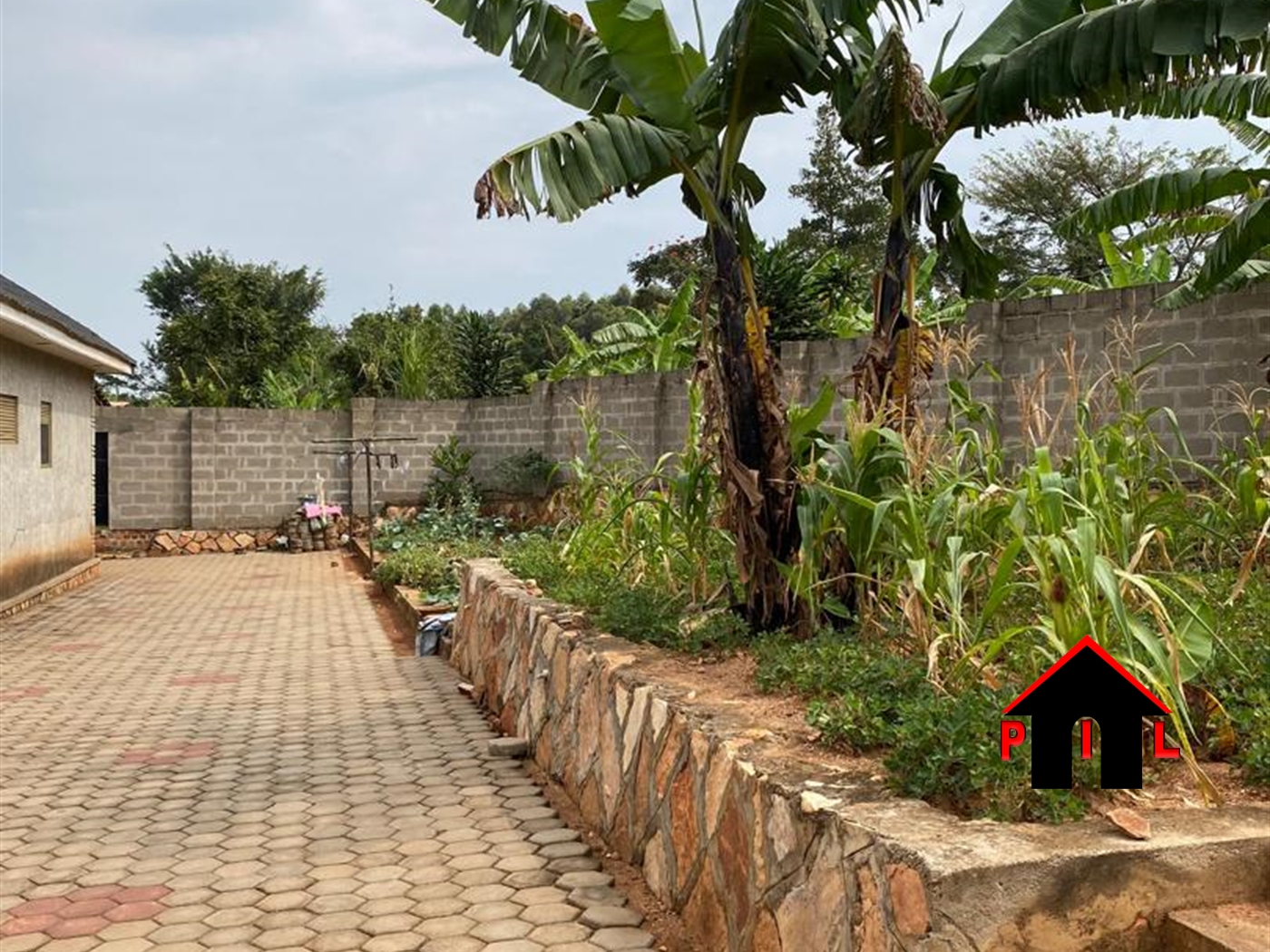 Bungalow for sale in Matugga Wakiso