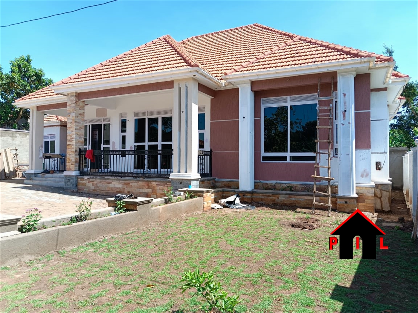 Bungalow for sale in Kitende Wakiso